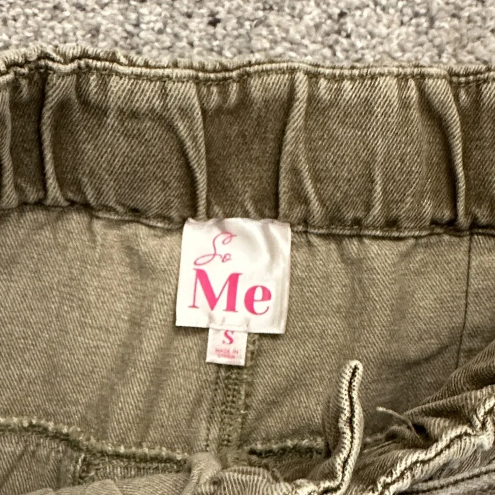 New So Me Wide-Leg Drawstring Pants ~ Olive - Picture 13 of 16